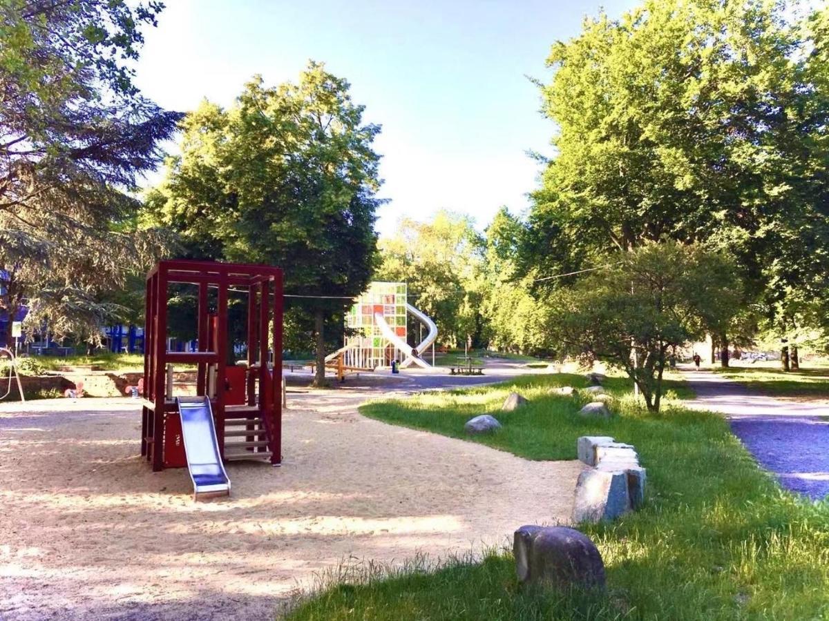 Andefu Hotel Am Kantpark Дуйсбург Екстер'єр фото