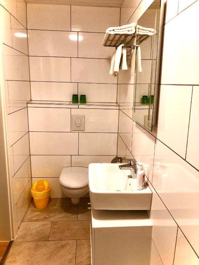 Andefu Hotel Am Kantpark Дуйсбург Екстер'єр фото